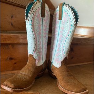 Ariat Cowgirl Boots